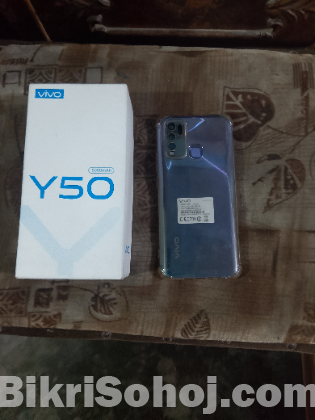 Vivo y50